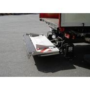 Hayon élévateur rétractable UASX 1508 - Sörensen - capacité 1500 kg - montage rapide et flexible_2