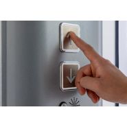 Elévateur privatif,  compact et design - Savaria Luma_2