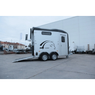 Van 1 place 1/2 avec sortie avant - Cheval Liberté Gold Touring One - suspension Pullman 2 et plancher alu_2