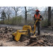 B13-90 - rogneuse de souches - jobeau - puissance 13 cv_2