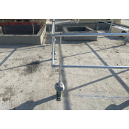 Garde corps fixe sur potelet avec montant profilé en aluminium, conçue pour la sécurisation de toiture terrasse - GM_2