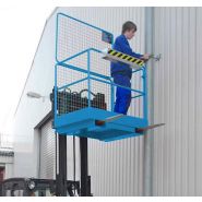 Manutention et stockage industriel - appareils et accessoires pour chariot élévateur - conteneurs pour matières dangereuses_2