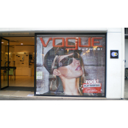 Adhésif microperforé - Solution idéale pour la publicité sur vitrine avec visibilité extérieure et intimité intérieure_2