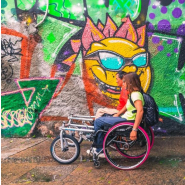Lomo 360 : 3ème roue de 16 pouces pour fauteuils roulants avec système de fixation par mâchoire_2