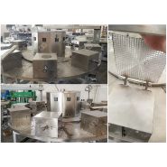 Machine automatique pour confection de cônes de crème glacée