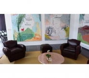 Fauteuil Club Grand Moustache - dossier en accolade - assise haute - hêtre massif et basane de mouton_2