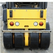 Rouleau tandem vibrant articulé - BW 100 ACM 5 Bomag - Compact, puissant et économique_2