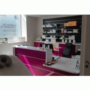 Banque d'accueil fonctionnelle et esthétique - Modules conformes aux normes européennes - Large choix de coloris et tailles_2