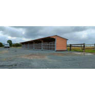 Abri de stabulation PRO LCI Cheval - robuste, personnalisable, fabrication française_2
