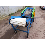 Trieur alimentaire d'occasion - Krukowiak Mini Gawron - Calibreur avec table à rouleaux et 3 grilles_2