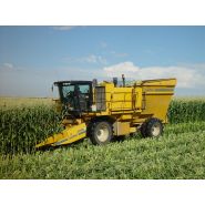 Arracheuse Oxbo 9630 - OxboCorp - Longueur 8.33 m - Largeur 4.32 m - Châssis 586 pieds cubes_2