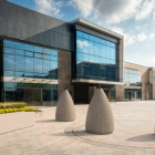 Borne en béton Magnum - Protection pour afflux de personnes - Blanc et gris - Ciment de tampon vert_2