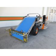 Récolteuse de légumes 8200 Foglia - Ortomec SRL - largeur de la tête de récolte 130 à 180 cm - transmission hydraulique et chariot élévateur pour palettes_2