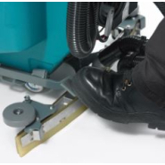 Autolaveuse accompagnée à batterie, pression de brossage de 23 kg - TENNANT T2_2