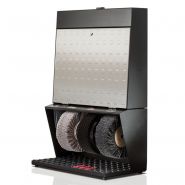 Cireuse équipée d’un distributeur de cirage