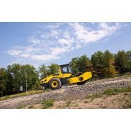 Bw 226 DH-5 - Rouleau monocylindre Bomag impressionnant - Poids 25 000 kg - Tier 3_2
