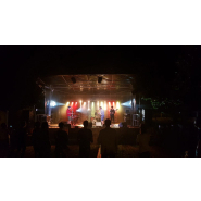 Scène mobile compacte, simple et économique - MOV'IN 36 - 36 m² pour petits festivals et événements_2