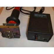 Fer portatif pour marquage à chaud sur produits alimentaires et autres surfaces