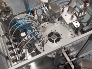 Boucheuses - visseuses - sertisseuses Cardoseti - configurations variées pour flacons jusqu'à 15 000/h_2