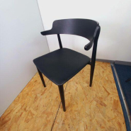 Chaise pour salle à manger Nemea Pedrali d'occasion en frêne noir - design moderne et ergonomique_2