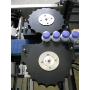 Bloqueur à étoiles pour les produits cylindriques ou ovoïdes_2