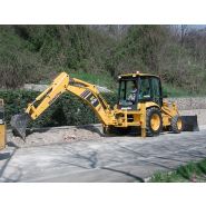 Wb93r-5 tractopelles_2