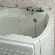 Baignoire à porte Ambiance - compacte, design et confortable pour salles de bains de toutes tailles_2