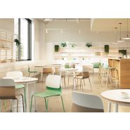 Chaise empilable KLIK - originale et élégante avec options pieds métal ou bois, 6 coloris disponibles, fabrication française_2