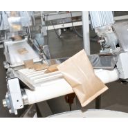 Bandes transporteuses modulaires en PVC - Märtens - avec profils trapézoïdaux et bordures ondulées_2