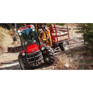 Tony 10900 TR - Tracteur agricole Antonio Carraro - 98 CV, capacité 2400 kg, moteur Kubota 4 cyl. Turbo, transmission continue_2