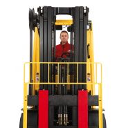 S4.0-5.5FT Chariot élévateur à gaz compact - Hyster - 4000 à 5500 kg - Performances optimales_2