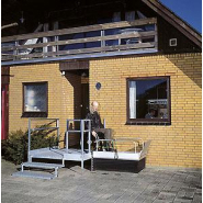 Plate-forme élévatrice pour la maison - pour utilisateurs en fauteuil roulant et personnes à mobilité réduite  - Guldmann LP1_2