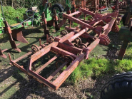 Vibroculteur NC repliable - Occasion - dents carré 25 mm - 4 m de largeur - année 2000_2