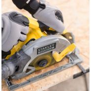 Scie circulaire FME301 - Stanley Tools - 1650W - 5500 trs/min - Profondeur de coupe 66mm_2