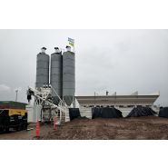 Centrale béton compacte et transportable dans deux conteneurs 40 pieds