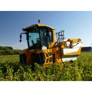 Cabine centrale spacieuse et ergonomique de la GM7.4