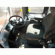 Chargeuse à pneus de 4000 litres_2