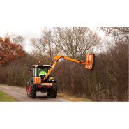 Épareuse polyvalente Malinia pour débroussaillage des chemins étroits
