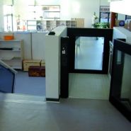 Plateforme élévatrice NOSTRA adaptée pour intérieur et extérieur