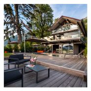 Garde-corps en verre avec entraxe de fixation jusqu'à 400 mm