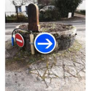 Panneau d'obligation B21-1 - Direction obligatoire vers la droite_2