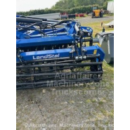 Déchaumeur à disque Landstal BTH400 - repliage hydraulique 4 m - rouleau U Box 600 - matériel de démonstration_2