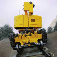 Nacelle automotrice conçu pour une utilisation sur rail et hors route, idéal pour la maintenance et installation de lignes électriques ferroviaires - platform basket rr14 evo3-fr_2