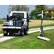 Buddy broyeur d'accotement - Hymach - châssis autoportant réglable en hauteur avec bras hydraulique polyvalent_2