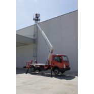 B-lift 150 Pro - Camion nacelle CTE - Hauteur 14,6m avec bras télescopique et commandes hydrauliques_2