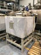 Cuve inox 1000 litres d'occasion avec agitation - référence : c5915_2