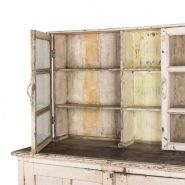 00119001000692-D - Meuble présentoir en bois blanc - Francisco Segarra - 139x62xH166cm_2