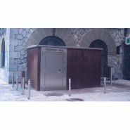 Toilette design sans arêtes vives, adaptée à l'accessibilité PMR