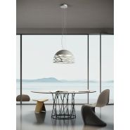 Suspension LED Kelly - Sphère sculpturale avec découpes laser et jeu de lumières_2