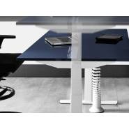 Bureau LOG-IN réglable en hauteur électrique, design ergonomique pour entreprise ou home office_2